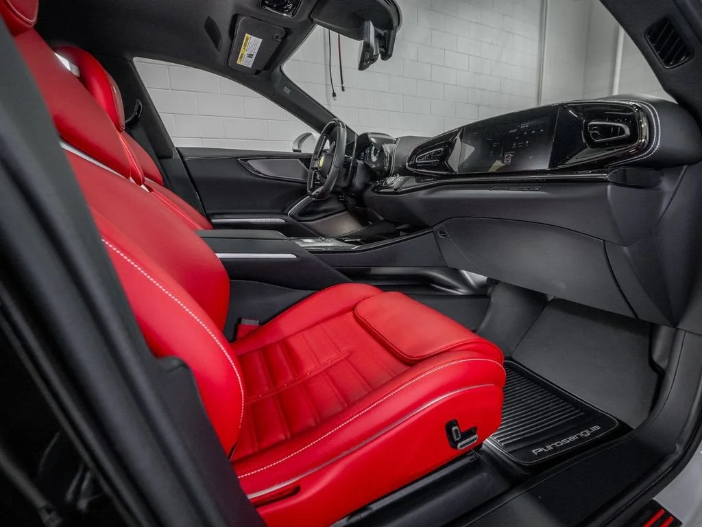 2025 Ferrari Purosangue Base - Photo 27