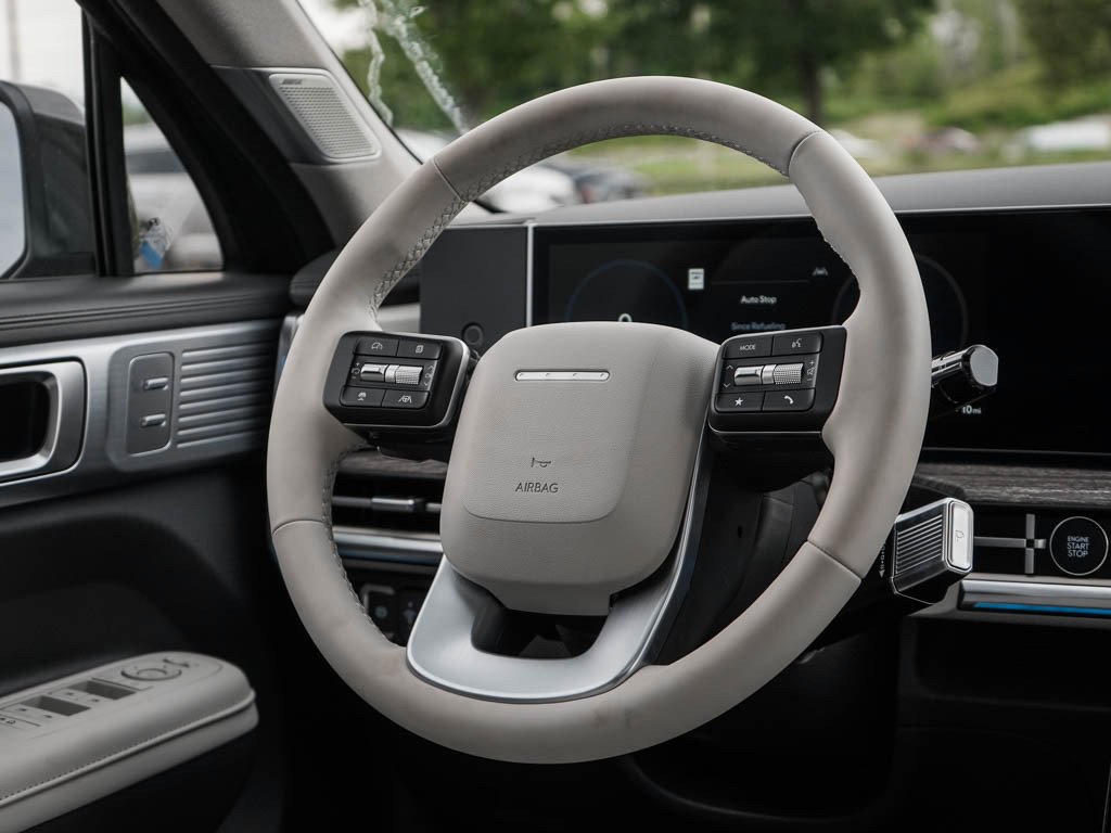 New 2026 Rockwood Green Hyundai Limited 6P AWD image 16