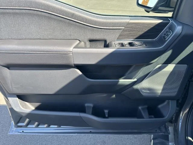 New 2026 Carbonized Gray Metallic Ford Lariat® image 17