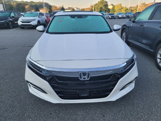 Used 2020  Honda EX-L image 2