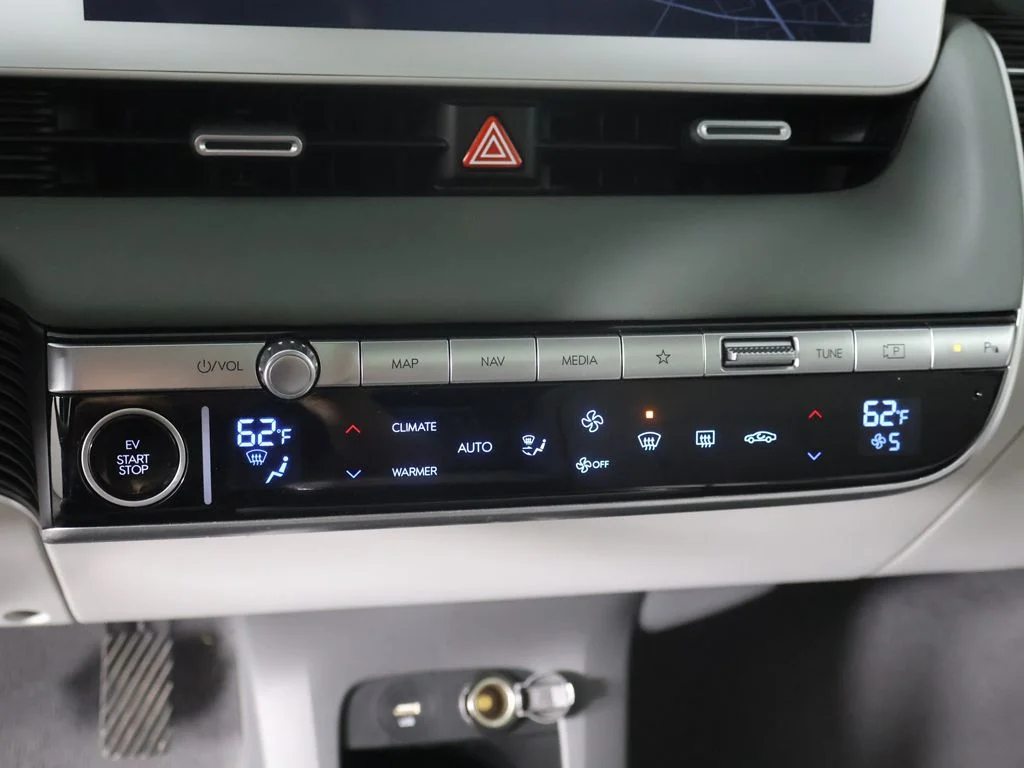 Used 2024 Gray Hyundai Limited image 50
