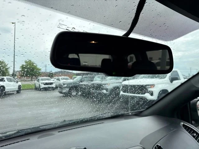 Used 2018 Gray Dodge SXT image 20