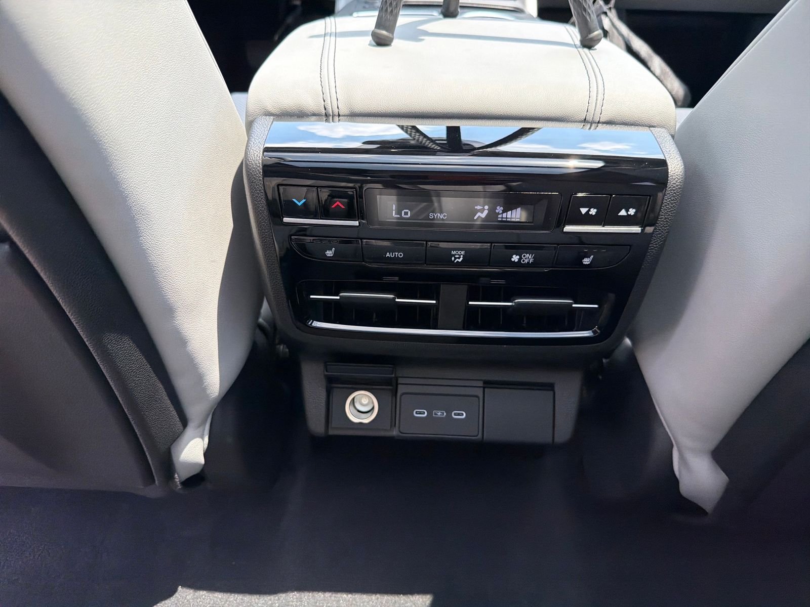 New 2026 Canyon River Blue Metallic Acura Advance Package image 34
