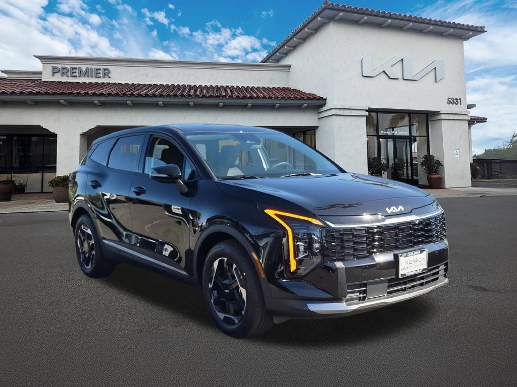 New 2027 Fusion Black Kia S image 2