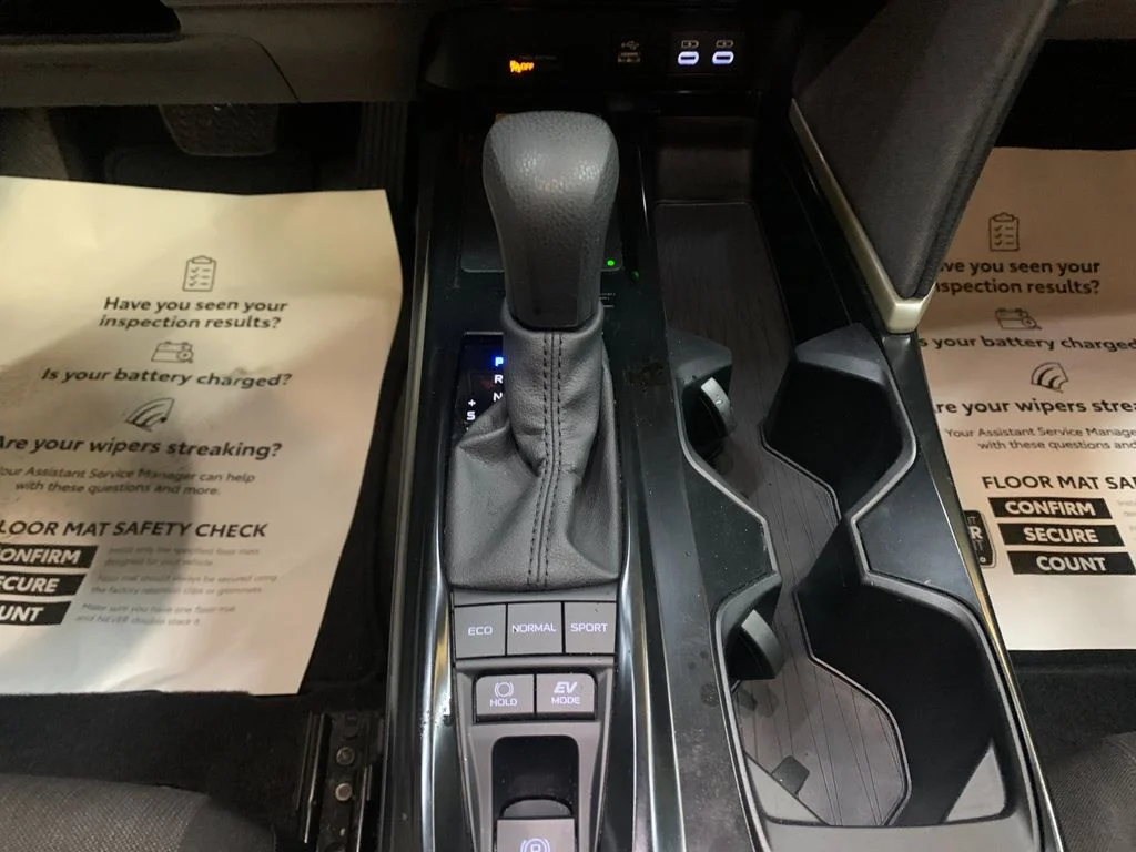 Used 2026  Toyota LE image 24
