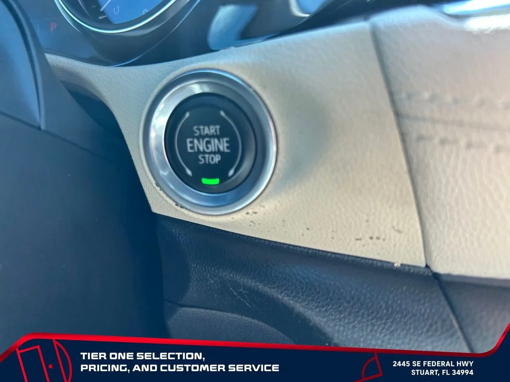 Used 2020 BURNISHED BRONZE METALLIC Buick Select image 21