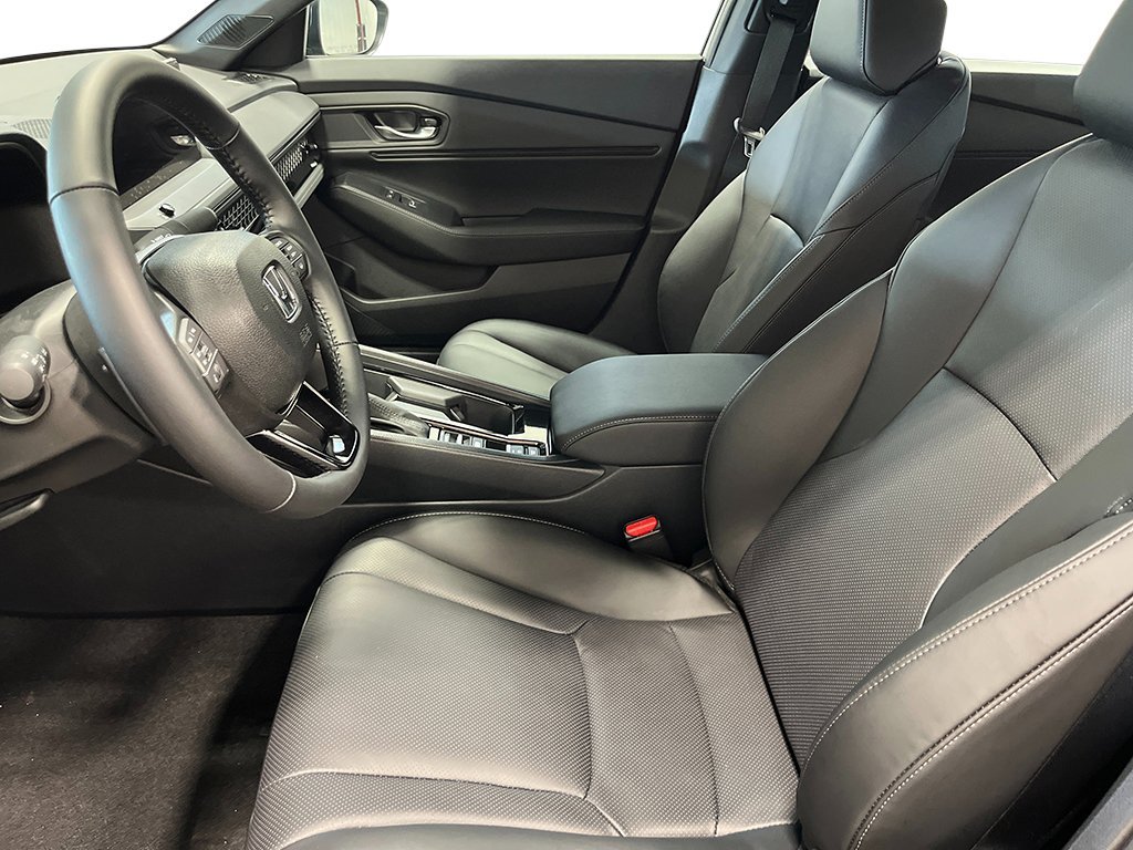 New 2026 Urban Gray Pearl Honda Sport-L image 13