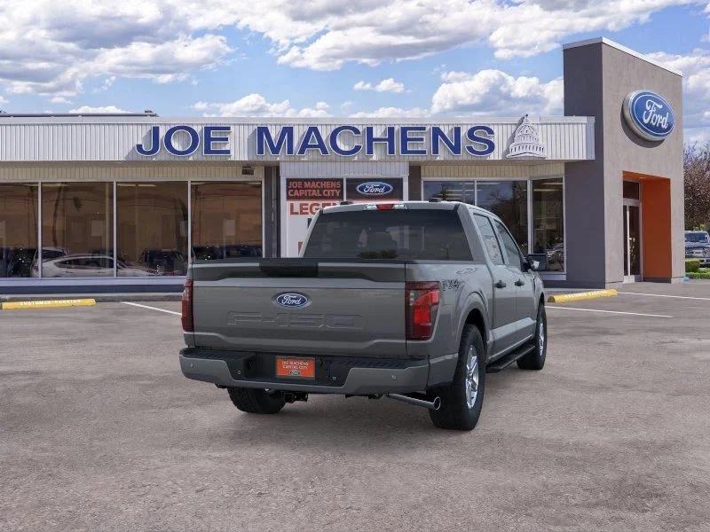 New 2026 Carbonized Gray Metallic Ford XLT image 8