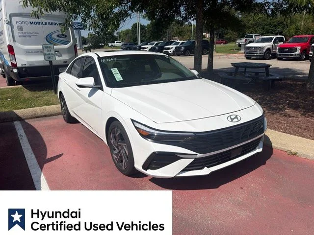 2025 Hyundai Elantra SEL Convenience