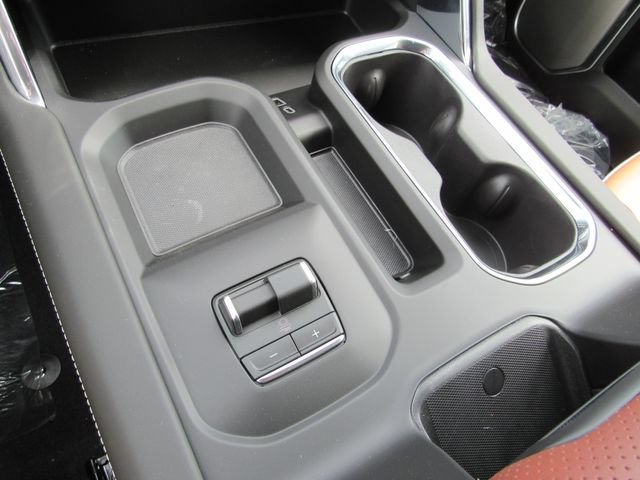 New 2026 Glacier White Tricoat GMC Denali Ultimate image 25