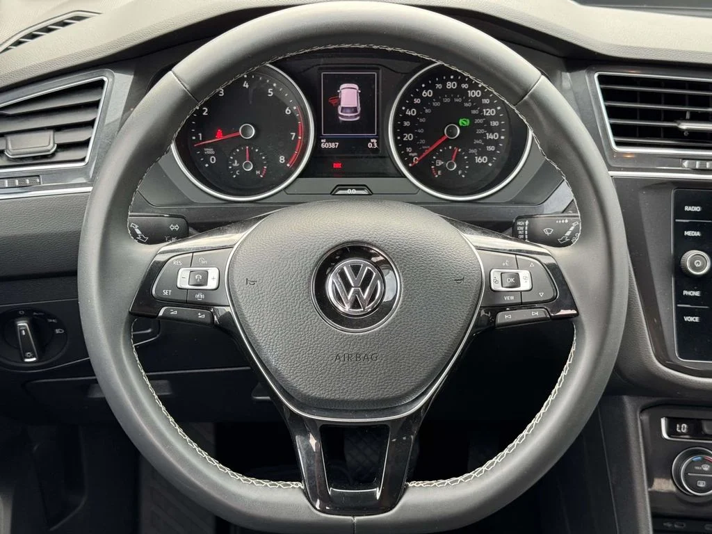 Used 2021 White Volkswagen 2.0T SE image 18