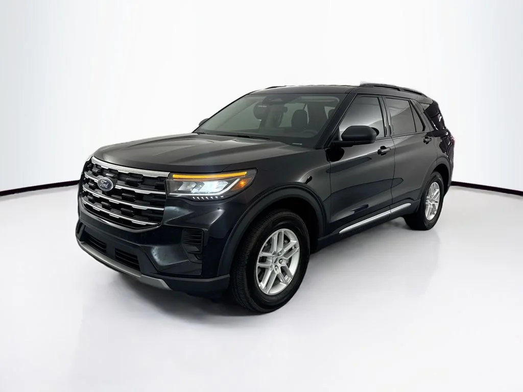 2025 Ford Explorer Active 4WD (PL535)'s photo