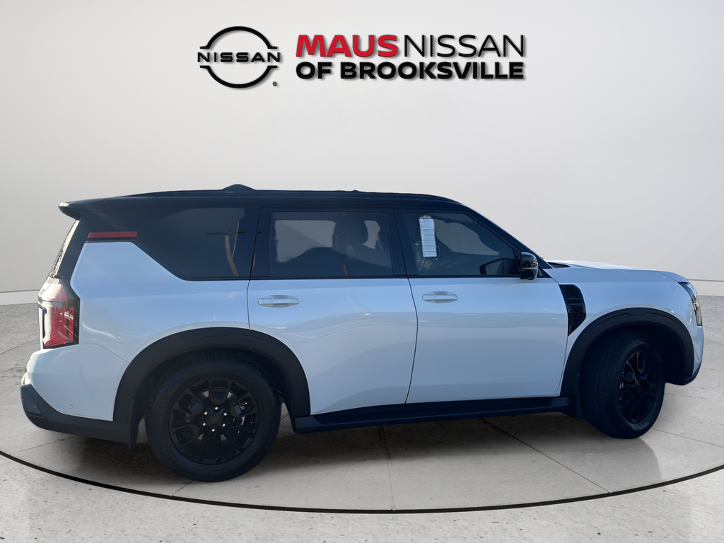 New 2026 White Nissan PRO-4X image 9