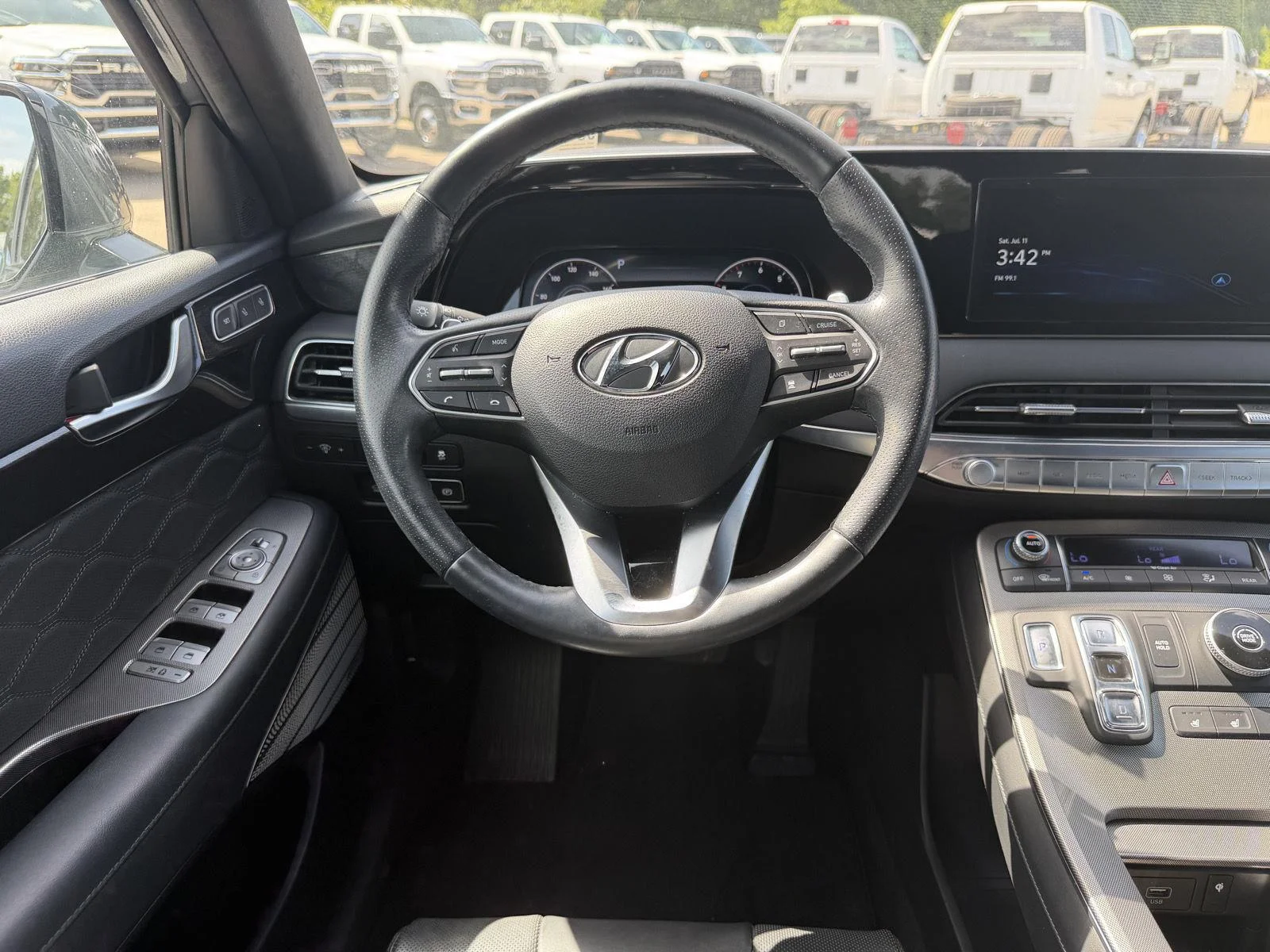 Used 2022 Steel Graphite Hyundai Calligraphy image 8