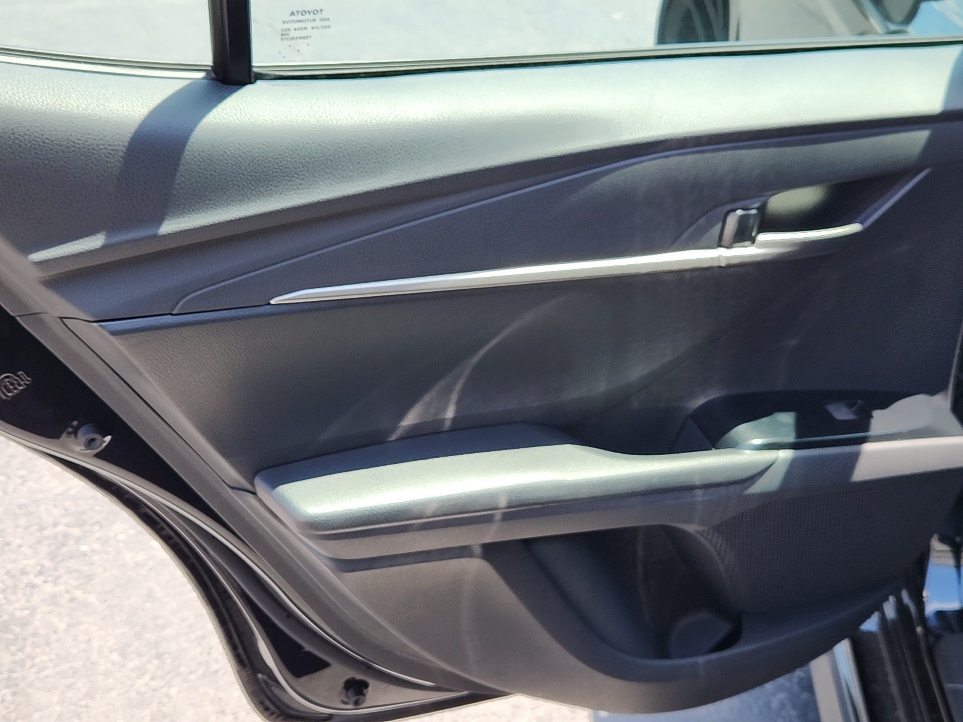 2026 Toyota Camry SE - Photo 22