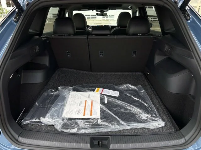 2026 Volkswagen Tiguan photo 5