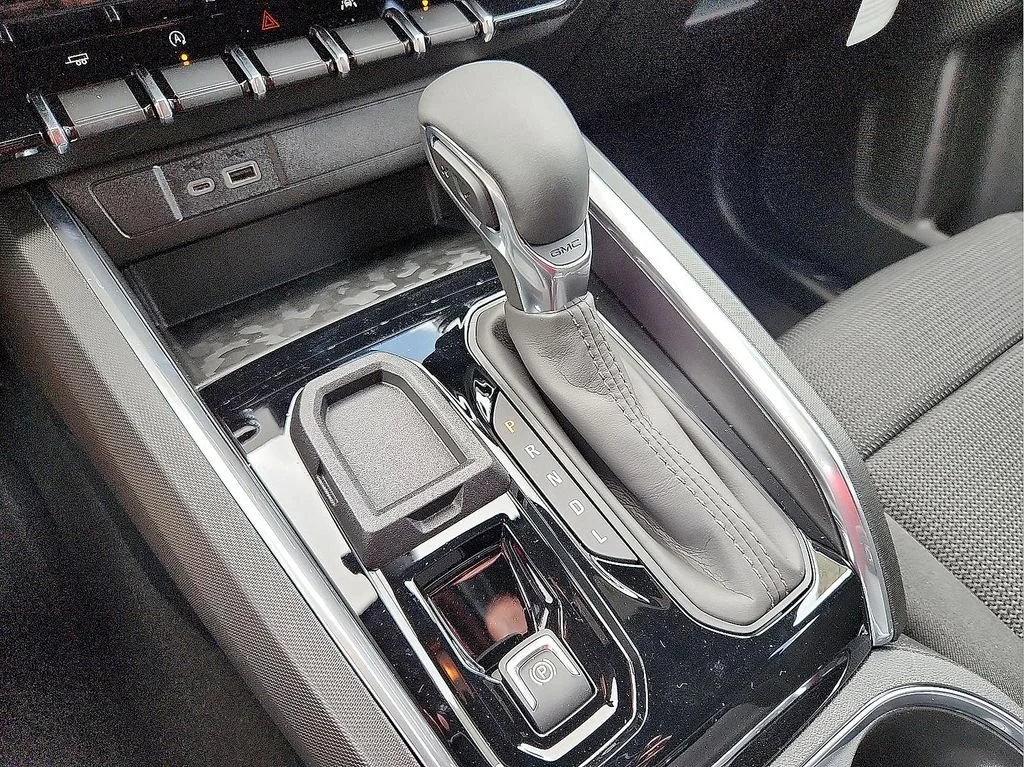 2026 GMC Canyon Elevation - Photo 14