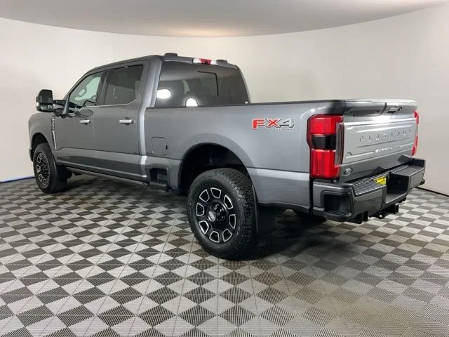 2024 Ford F-350 Super Duty Platinum - Photo 6