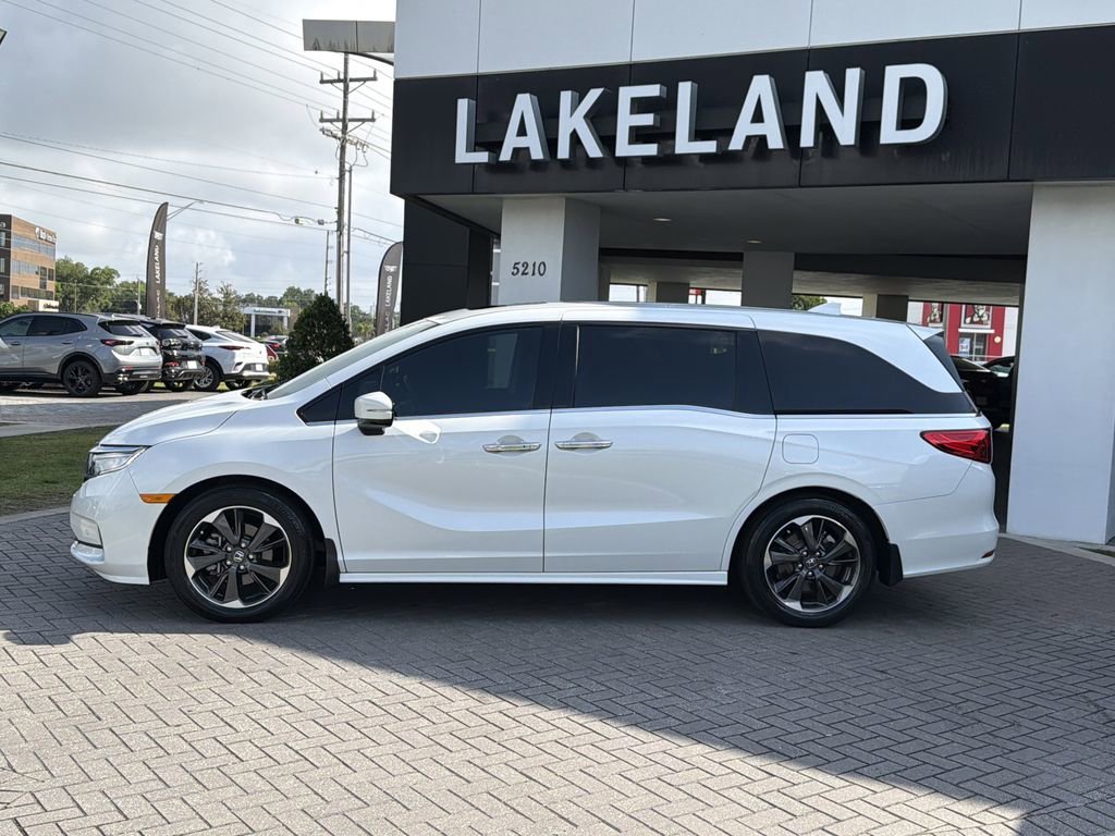 Used 2022 White Honda Elite image 3