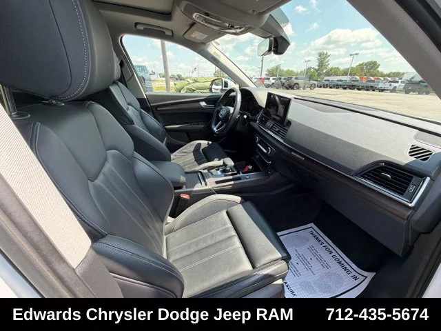 Used 2021 White Audi 45 Prestige image 31