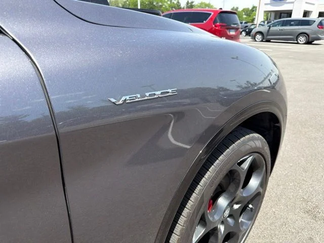 Used 2024 Gray Alfa Romeo Veloce image 4