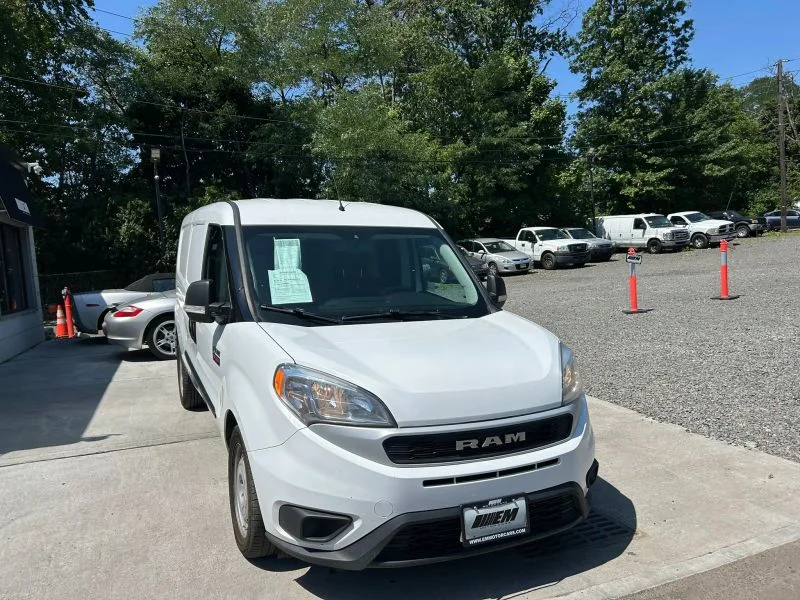 Used 2022 White Ram Tradesman Cargo Van 4D image 17