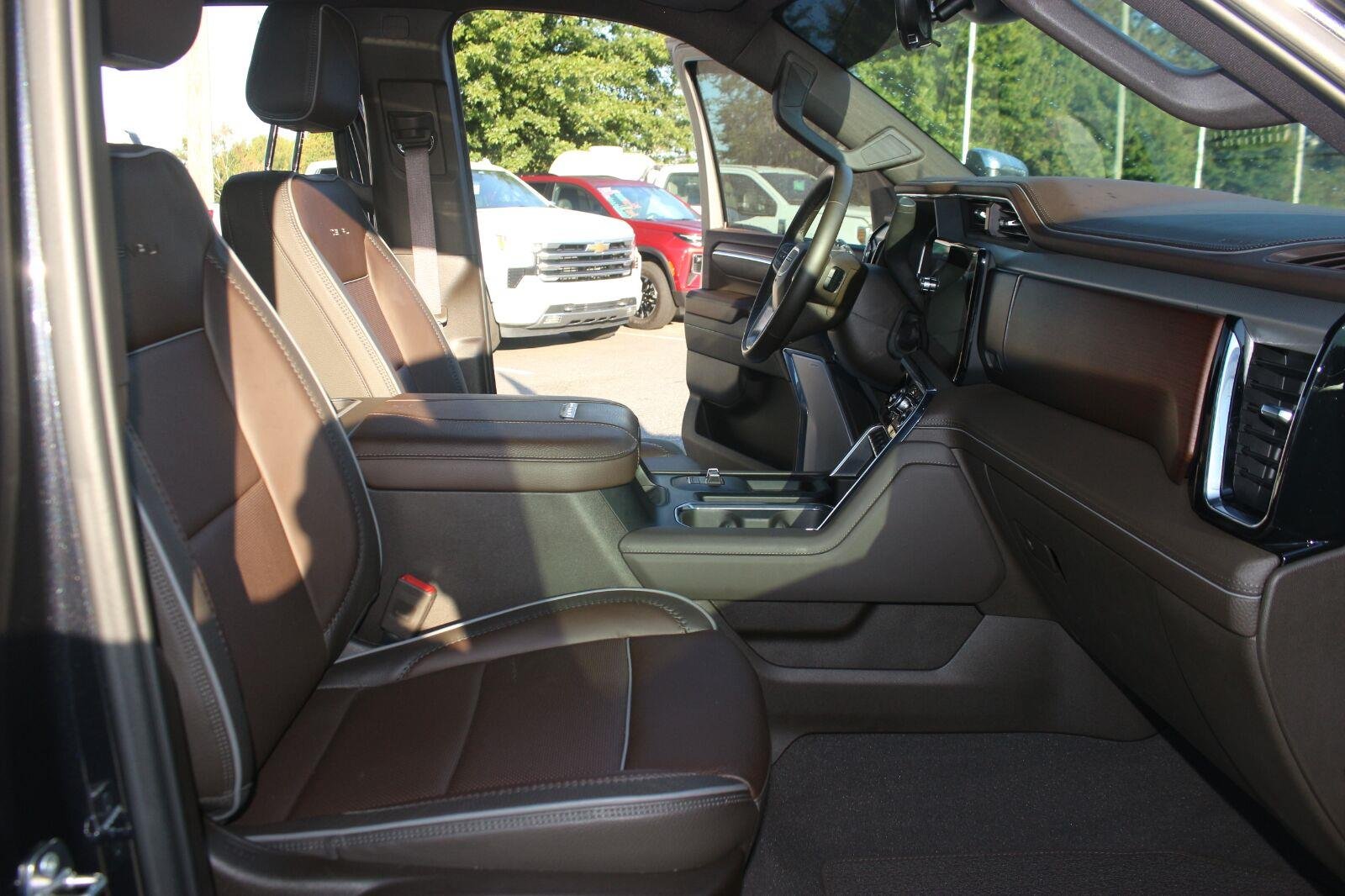 Used 2024 Titanium Rush Metallic GMC Denali image 35