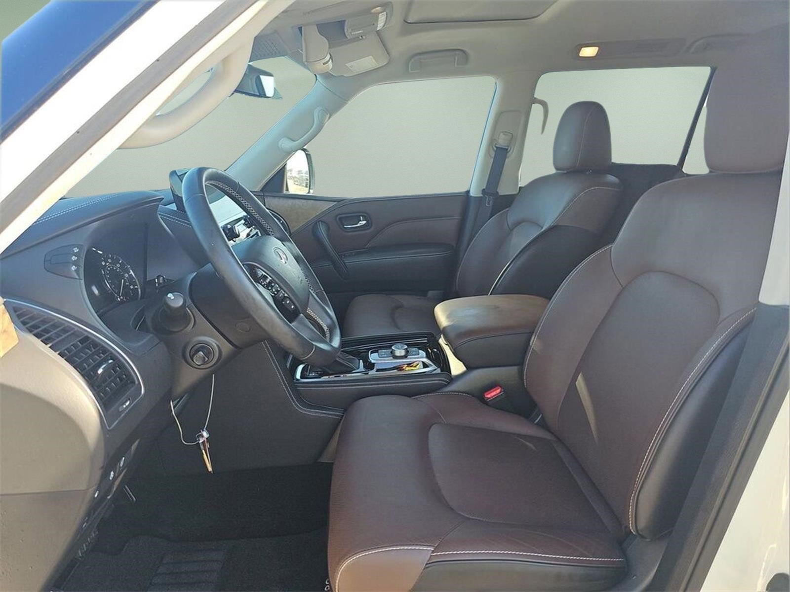 Used 2023 Moonstone White INFINITI PREMIUM SELECT image 7