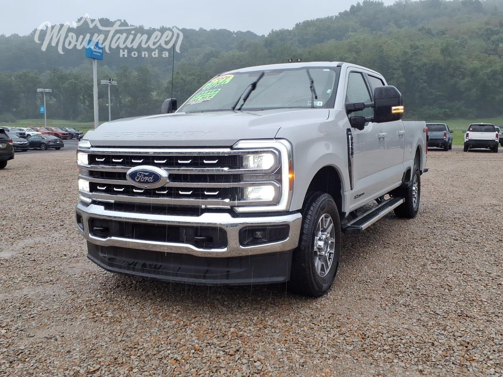 Used 2026 Avalanche Gray Ford LARIAT image 1