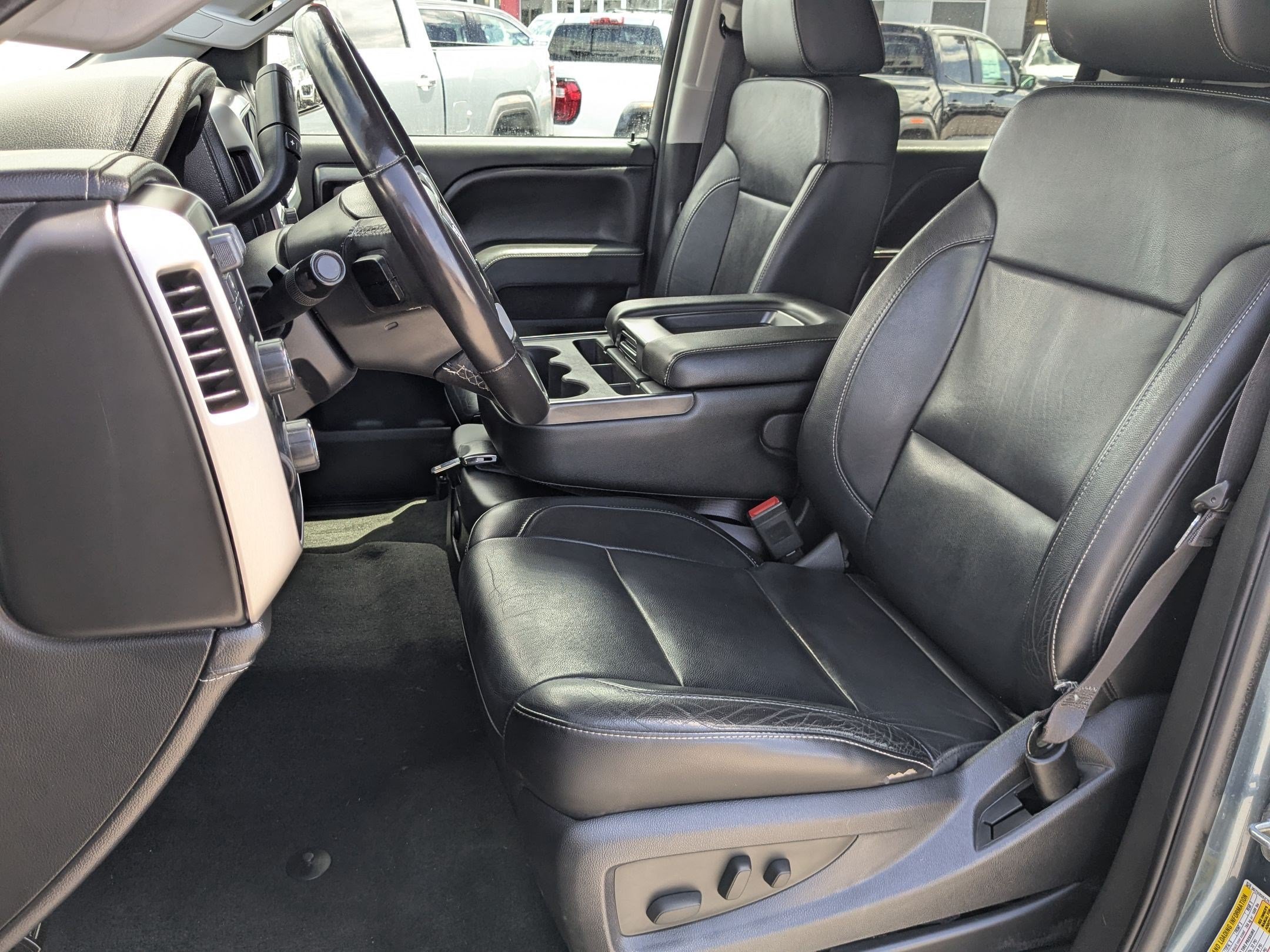 Used 2014 STEALTH GRAY METALLIC GMC SLE image 14
