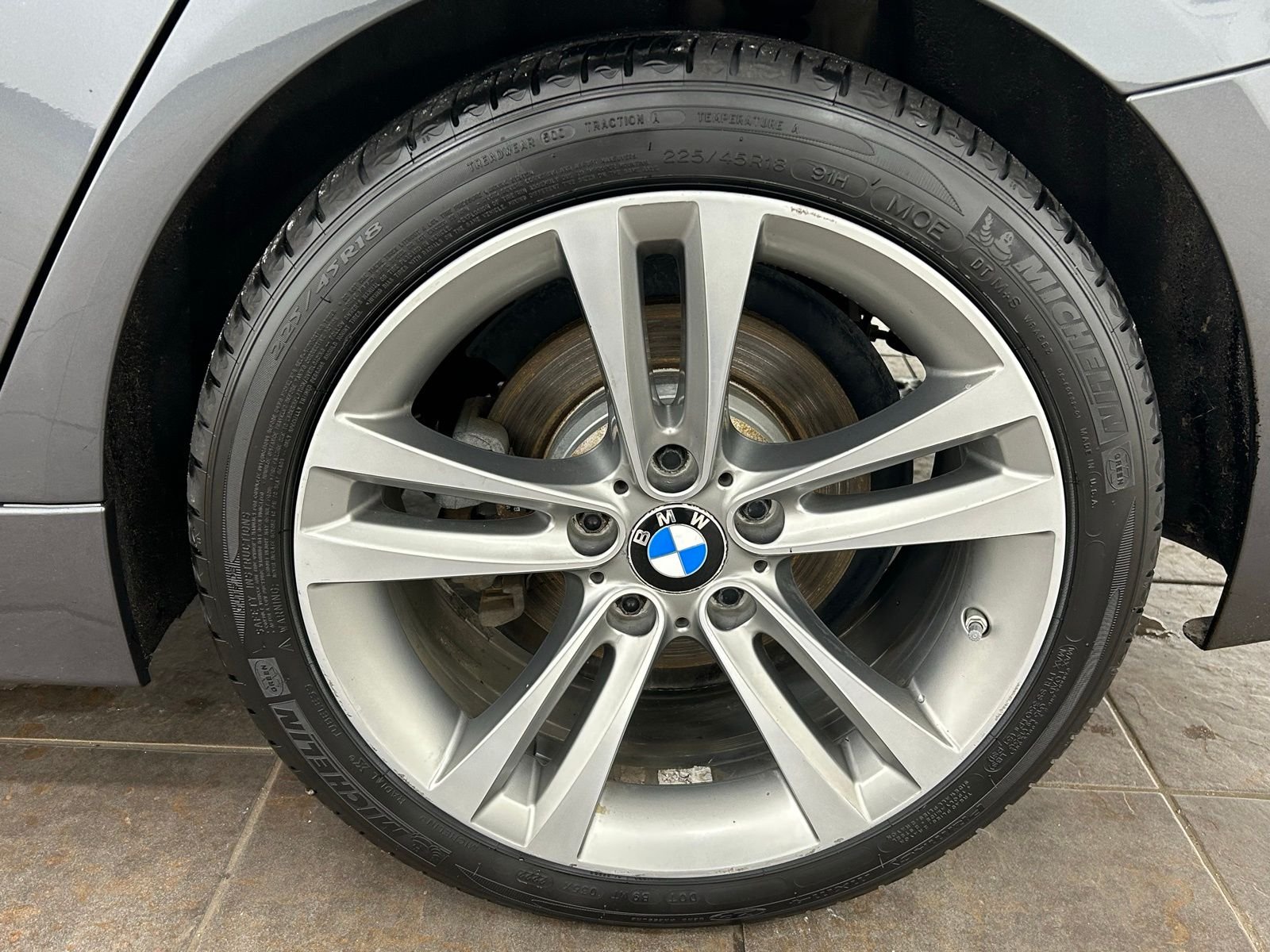Used 2017 Mineral Gray Metallic BMW 330i xDrive image 37