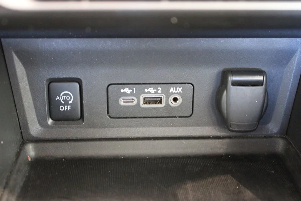 Used 2024 White Nissan SV image 19