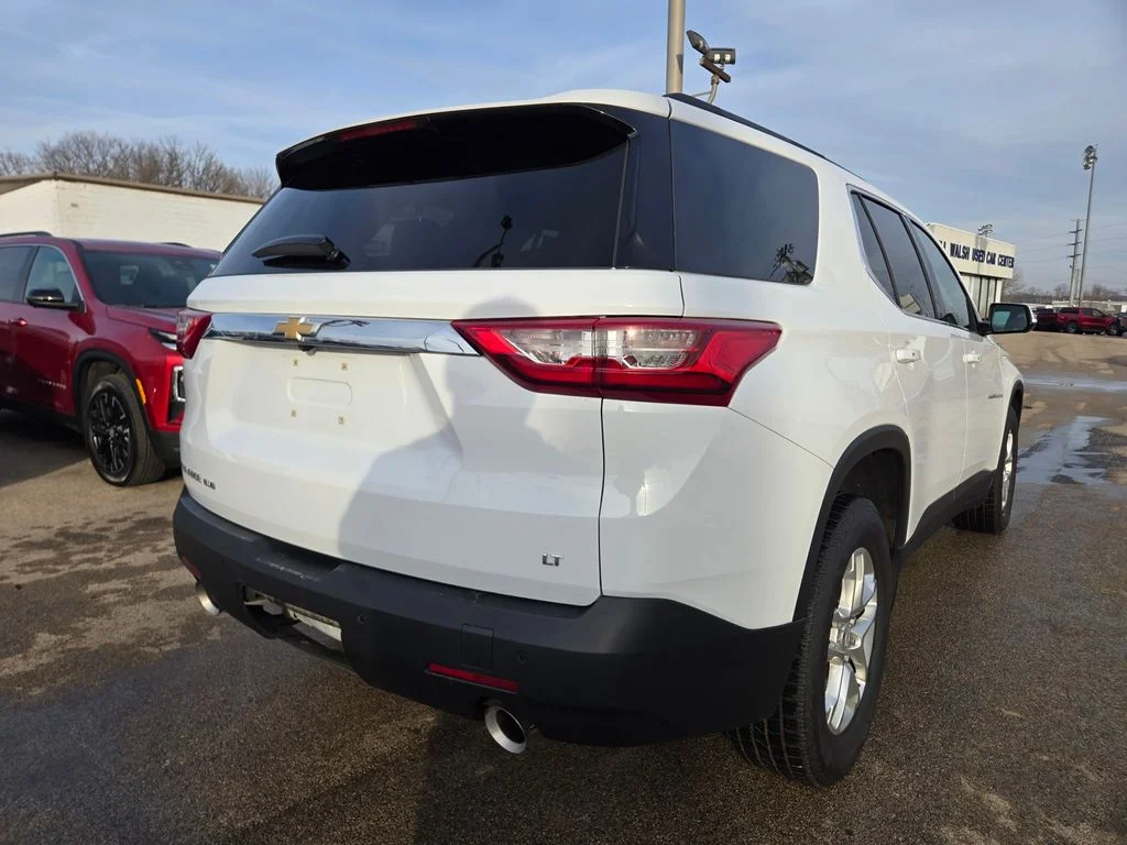 Used 2019 White Chevrolet LT AWD image 40