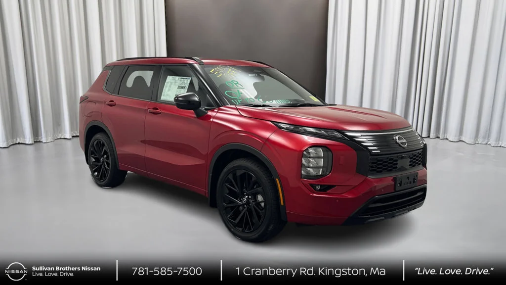 New 2026 Red Nissan Platinum image 3