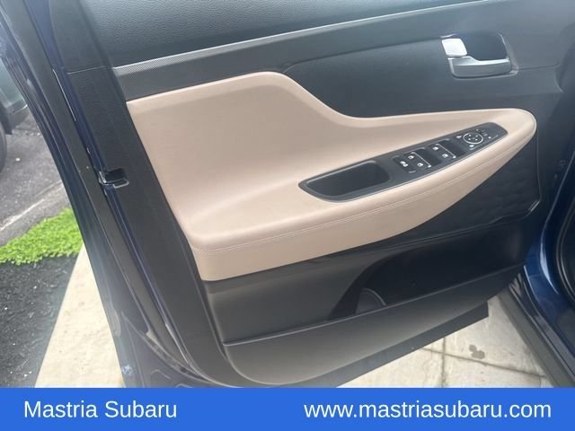 Used 2023 Stormy Blue Hyundai SE image 17