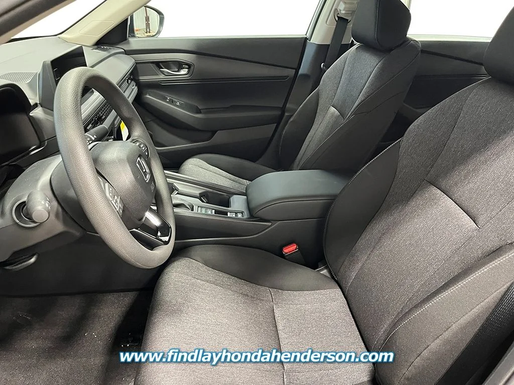 New 2026 Platinum White Pearl Honda LX image 12