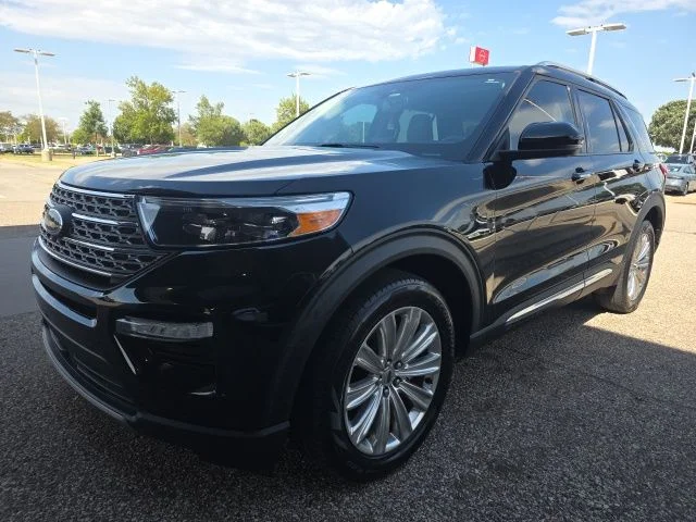 Used 2023 Black Ford Limited image 3