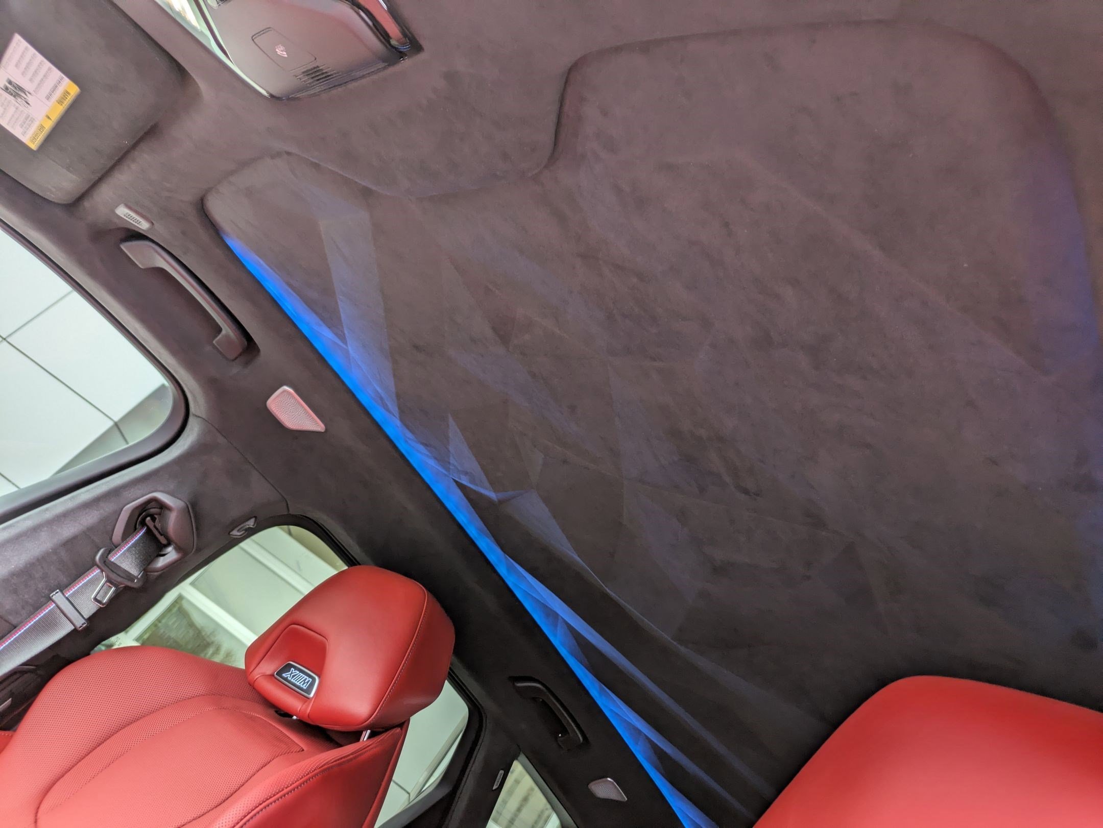 2025 BMW XM Base - Photo 31