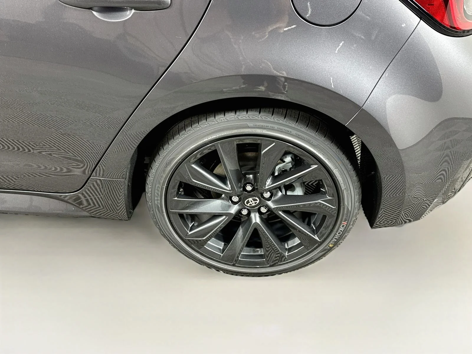 New 2027 Magnetic Gray Metallic with Black roof <sup>1</sup> Toyota  XSE image 17