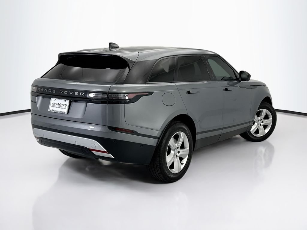 Used 2026 Arroios Gray Metallic Land Rover S image 5