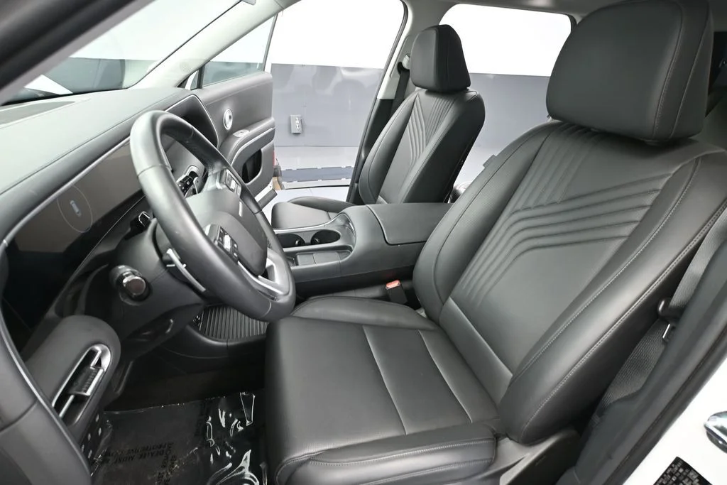 Used 2026 White Hyundai SEL Lite Roof Damage image 17