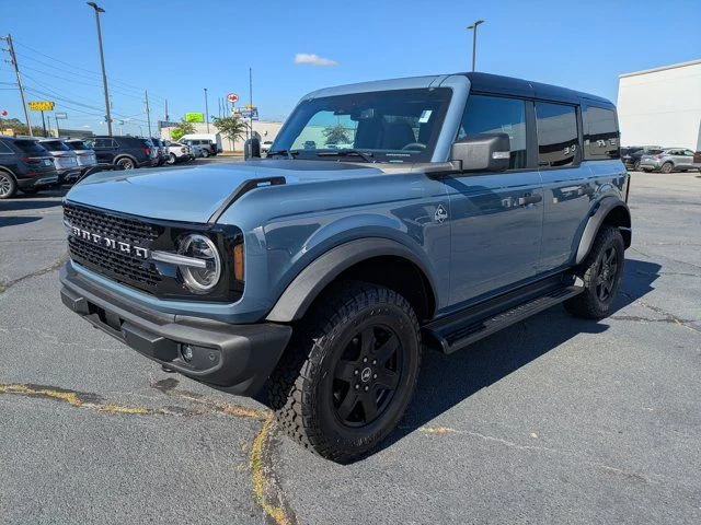 2025 Ford Bronco 4-Door Outer Banks - Photo 8