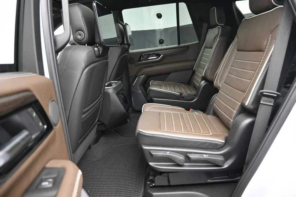 Used 2026 White GMC Denali Ultimate image 21