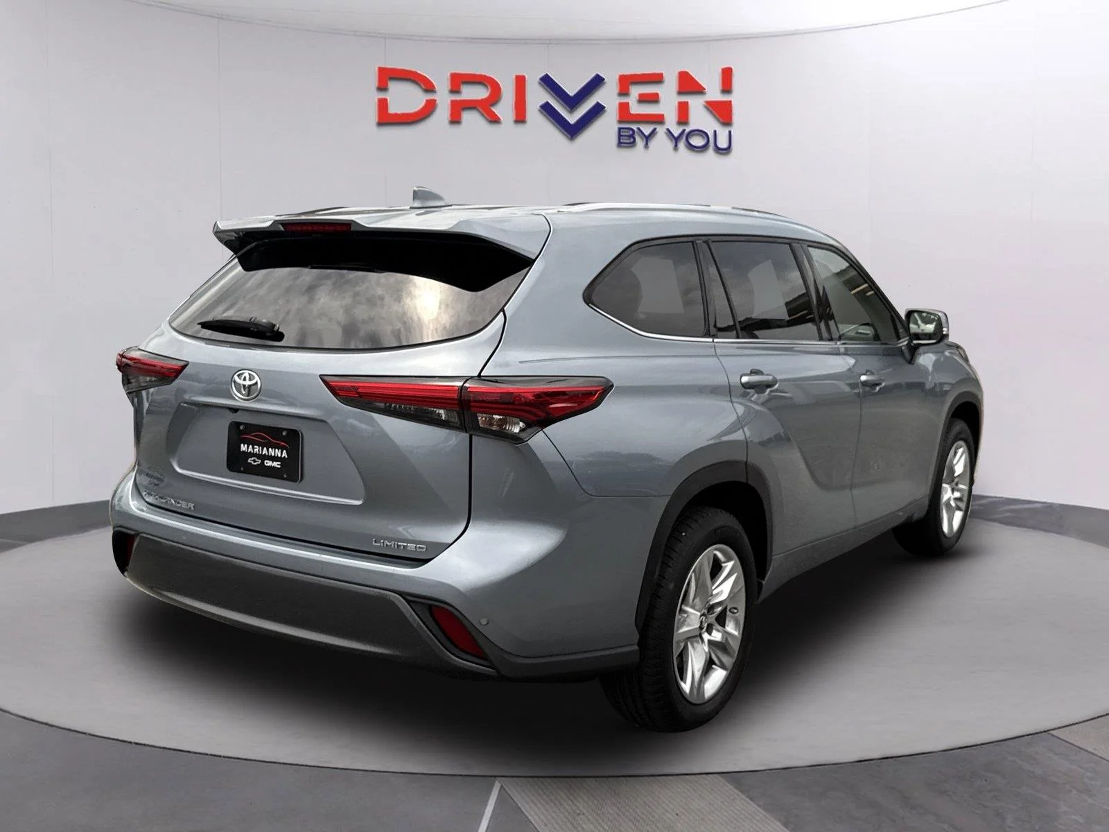 Used 2021 Moondust Toyota Limited image 4
