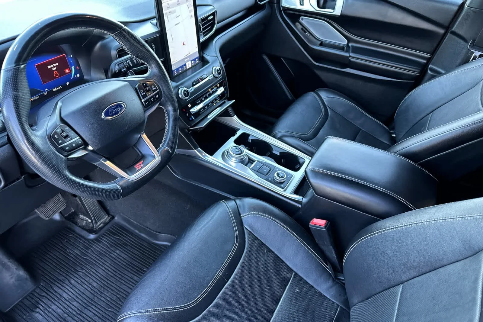 Used 2020 Magnetic Metallic Ford ST image 11