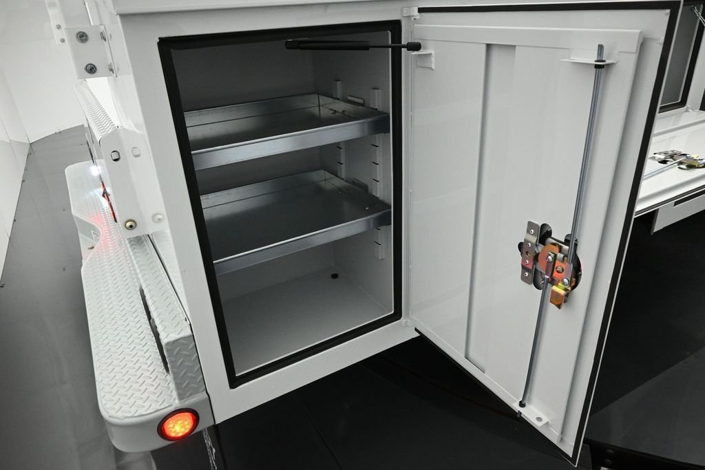New 2026 Oxford White Ford XL image 27