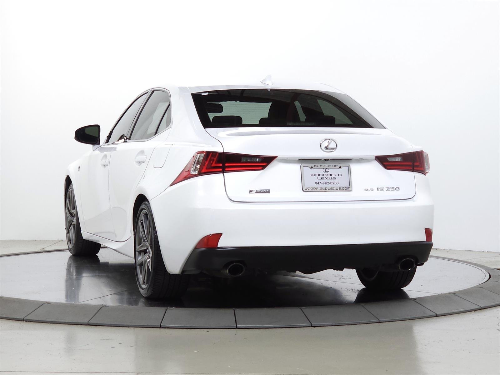 Used 2015 White Lexus F SPORT image 5