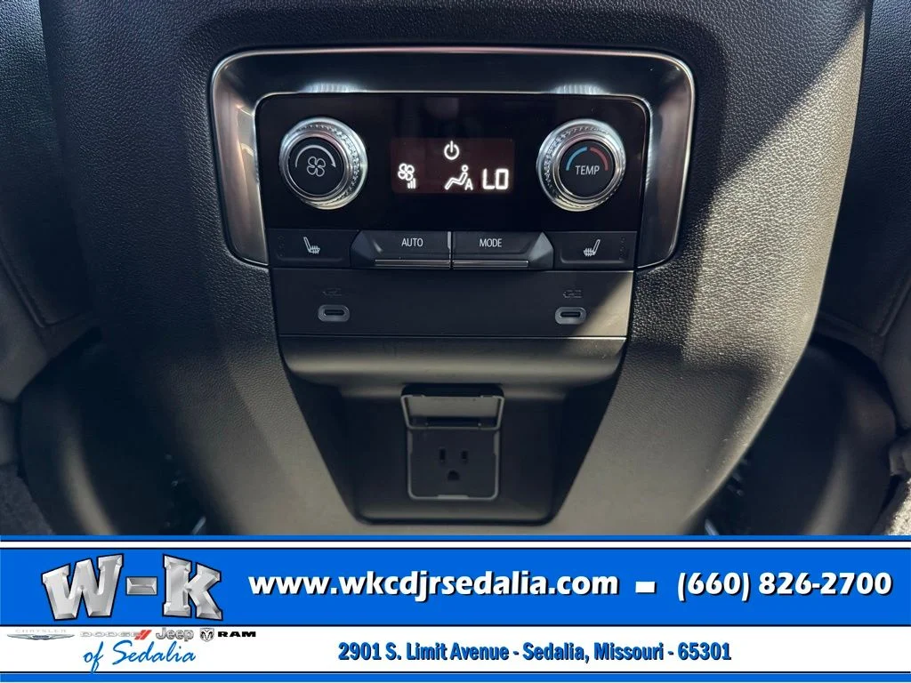 Used 2024 Black GMC AT4 image 32