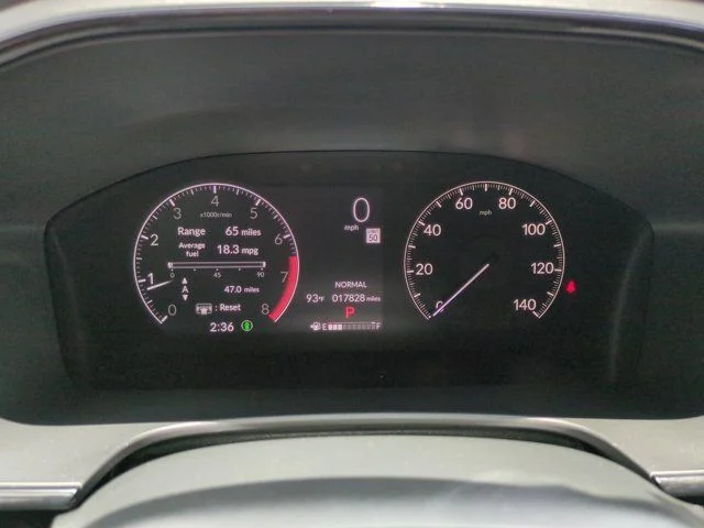 Used 2024  Honda EX-L image 26
