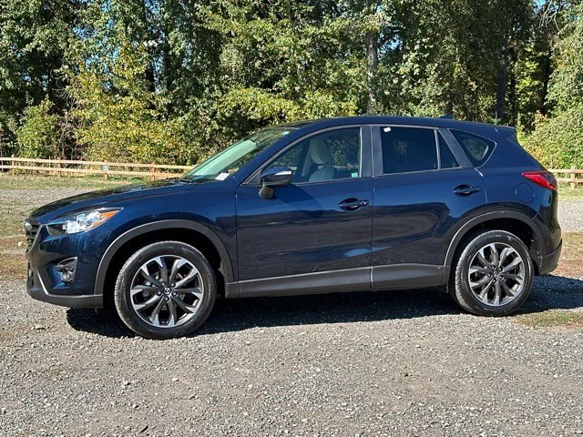 Used 2016 Deep Crystal Blue Mica Mazda Grand Touring image 5